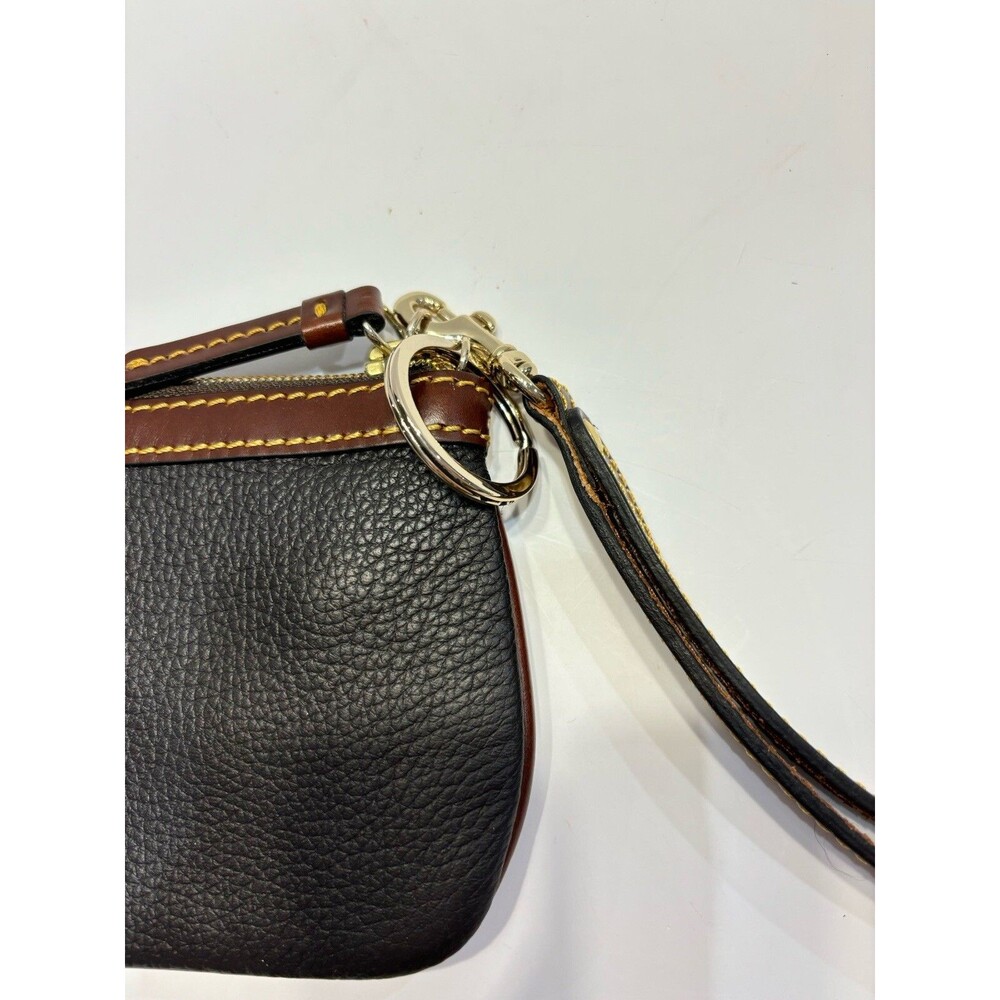 VTG Dooney & Bourke Womens Leather Wristlet Black Tan Pebbled Clutch Wallet - Picture 6 of 9